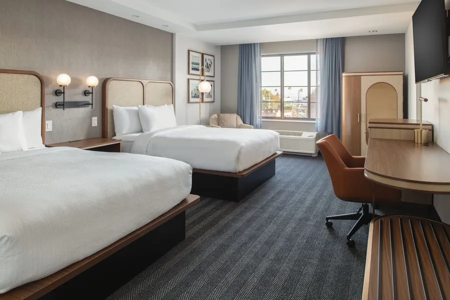 Courtyard by Marriott Santa Cruz hotel detail image 6