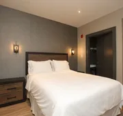 Dream Suites Near YYZ Airport hotel detail image 3