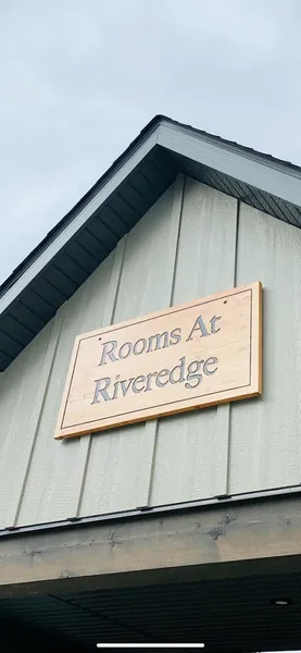 Rooms at Riveredge hotel detail image 2