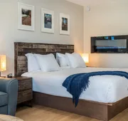 Rooms at Riveredge hotel detail image 5
