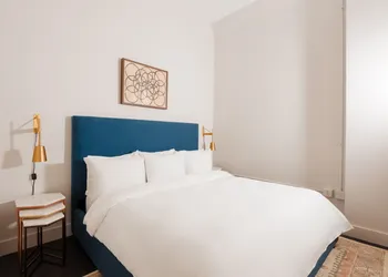 Sonder by Marriott Bonvoy The Gallier Apartments CBD hotel thumbnail 5