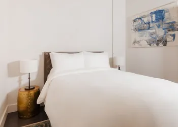 Sonder by Marriott Bonvoy The Gallier Apartments CBD hotel thumbnail 7