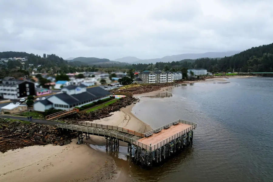 Siletz Bay Beachfront Hotel by OYO Lincoln City hotel detail image 6