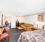 Days Inn by Wyndham Effingham hotel detail image 5
