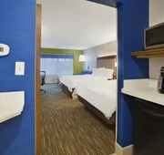 Holiday Inn Express Grand Rapids Airport North by IHG hotel detail image 5