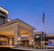 Homewood Suites by Hilton Oak Creek Milwaukee hotel detail image 4