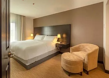 Staybridge Suites By Holiday Inn Saltillo By IHG hotel thumbnail 3