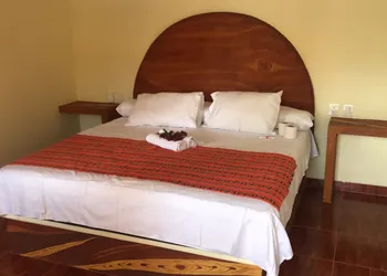 Los Amigos hotel thumbnail 5