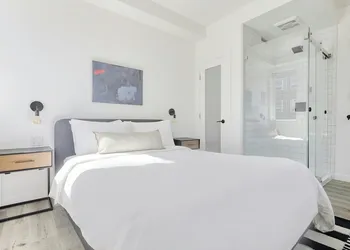 Sonder The Boylston hotel thumbnail 8