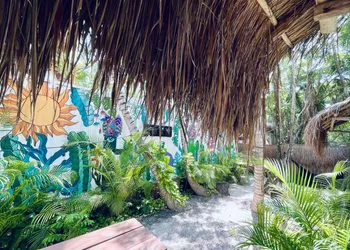 Pal Mar Glamtainer Tulum hotel thumbnail 4
