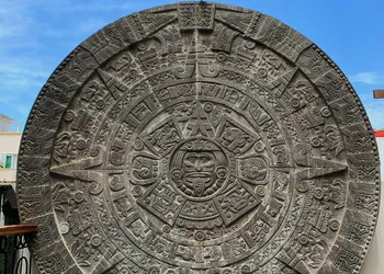 Casa Calendario Azteca hotel thumbnail 3