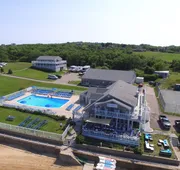 Champlin's Marina & Resort hotel detail image 3