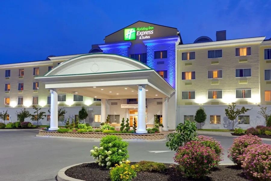 Holiday Inn Express Hotel & Suites Watertown-Thousand Island by IHG hotel detail image 2
