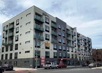 Sleep Inn Bronx - Belmont hotel thumbnail 2