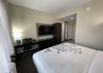 Sleep Inn Bronx - Belmont hotel thumbnail 4