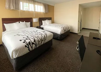Sleep Inn Bronx - Belmont hotel thumbnail 5