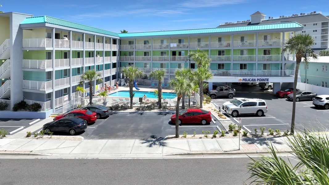 Pelican Pointe Clearwater Beach Hotel hotel detail image 2