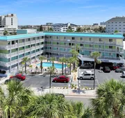 Pelican Pointe Clearwater Beach Hotel hotel detail image 3