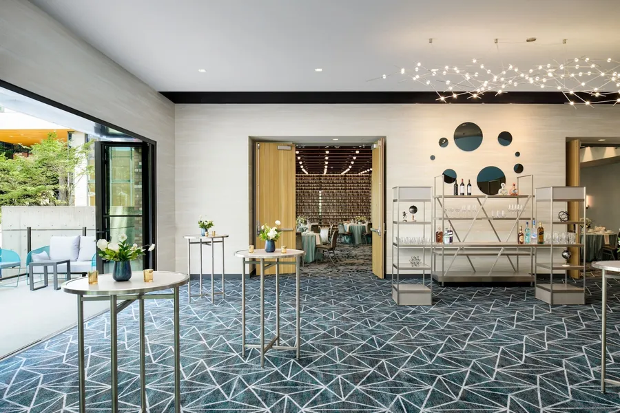 Astra Hotel, Seattle, A Tribute Portfolio Hotel by Marriott hotel detail image 2