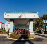Garnet Inn & Suites, Orlando hotel detail image 7