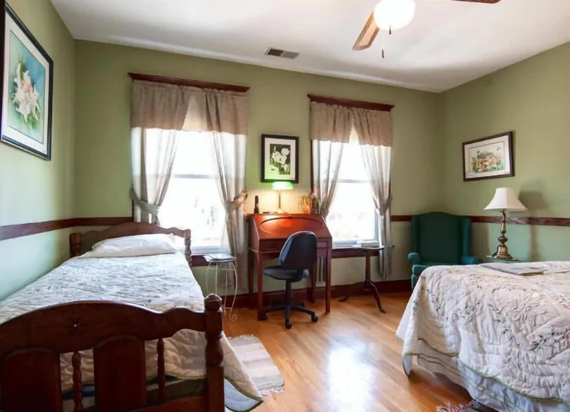 Friendly City Inn Bed & Breakfast hotel detail image 6