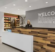 Hampton Inn By Hilton Cornwall hotel detail image 4