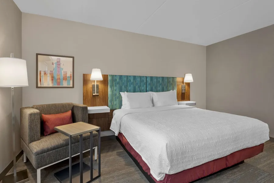 Hampton Inn By Hilton Cornwall hotel detail image 6