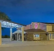 Red Roof Inn Maryville hotel detail image 3