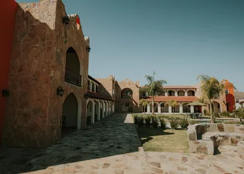 Hacienda Los Olivos hotel thumbnail 7