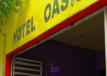 OYO Hotel Oasis hotel thumbnail 2