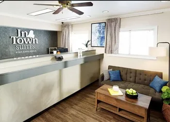 Intown Suites Extended Stay St. Louis Mo - St. Charles hotel thumbnail 2