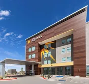 La Quinta Inn & Suites by Wyndham El Paso East Loop-375 hotel detail image 3