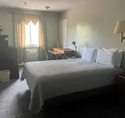 Vacationland Inn & Suites hotel detail image 5