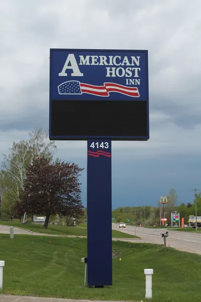 American Host Inn hotel detail image 2