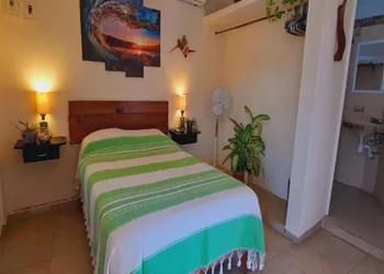 OYO Hotel Cannacare hotel thumbnail 8