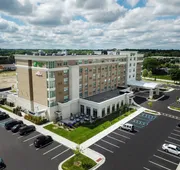 Holiday Inn Hotel & Suites Farmington Hills - Detroit NW by IHG hotel detail image 3