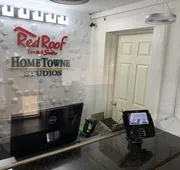 HomeTowne Studios by Red Roof Battle Creek hotel detail image 3