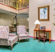 OYO Townhouse Tulsa Woodland Hills hotel detail image 7