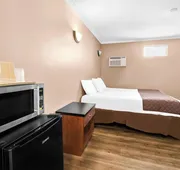 Americas Best Value Inn Avenel Woodbridge hotel detail image 3
