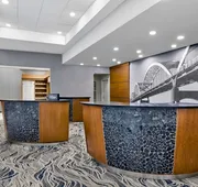 DoubleTree by Hilton Davenport hotel detail image 7