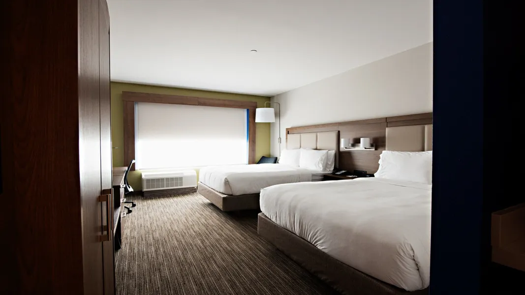 Holiday Inn Express & Suites Houston SW - Galleria Area by IHG hotel detail image 6