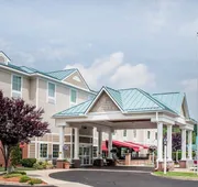 Comfort Inn & Suites Sturbridge - Brimfield hotel detail image 3