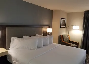 Country Inn & Suites by Radisson Auburn IN hotel thumbnail 6