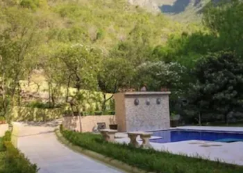 Vista Potrero - Hotel, Camping & Events hotel thumbnail 3