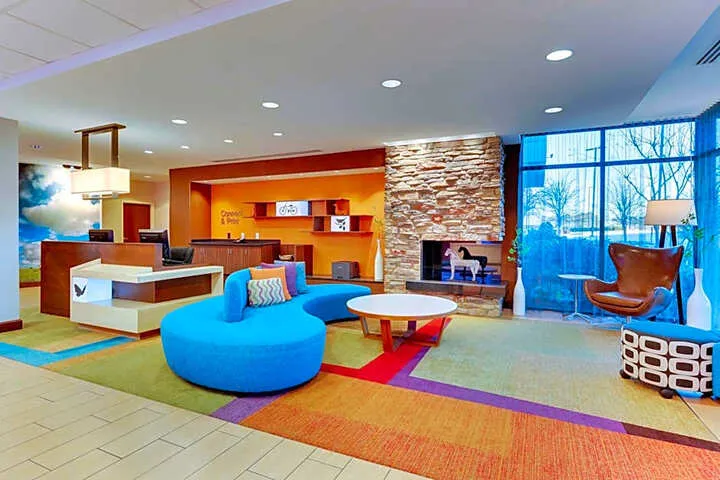 Fairfield Inn & Suites by Marriott Dunn I-95 hotel detail image 2