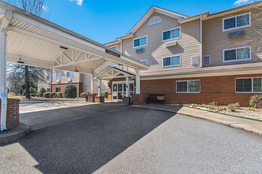 MainStay Suites Columbus near Fort Benning hotel detail image 2