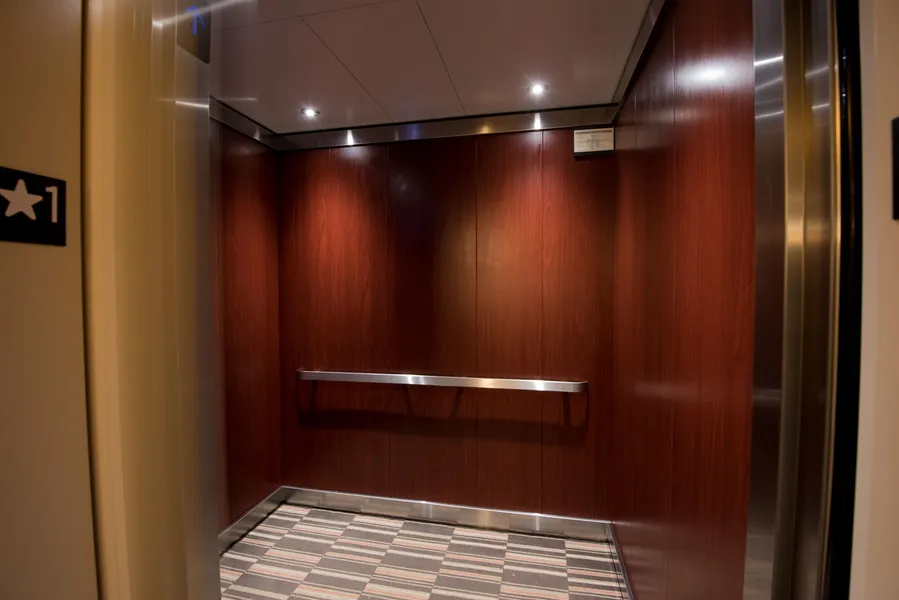Clarion Pointe Racine - Mount Pleasant hotel detail image 6