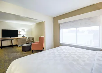 Holiday Inn- Allentown I-78 and Rt. 222 By IHG hotel thumbnail 4