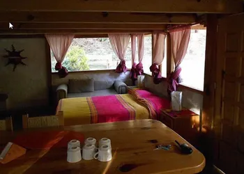 Rancho Las Joyas hotel thumbnail 4