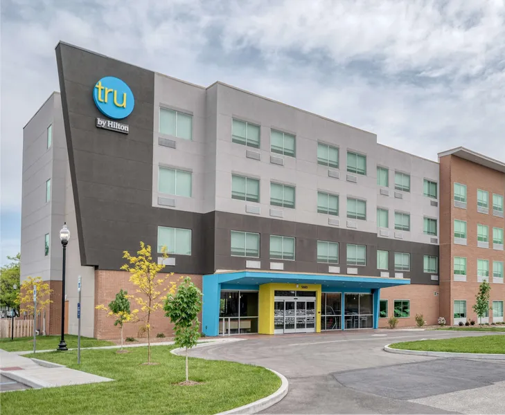 Tru By Hilton Indianapolis Lawrence, In hotel detail image 2